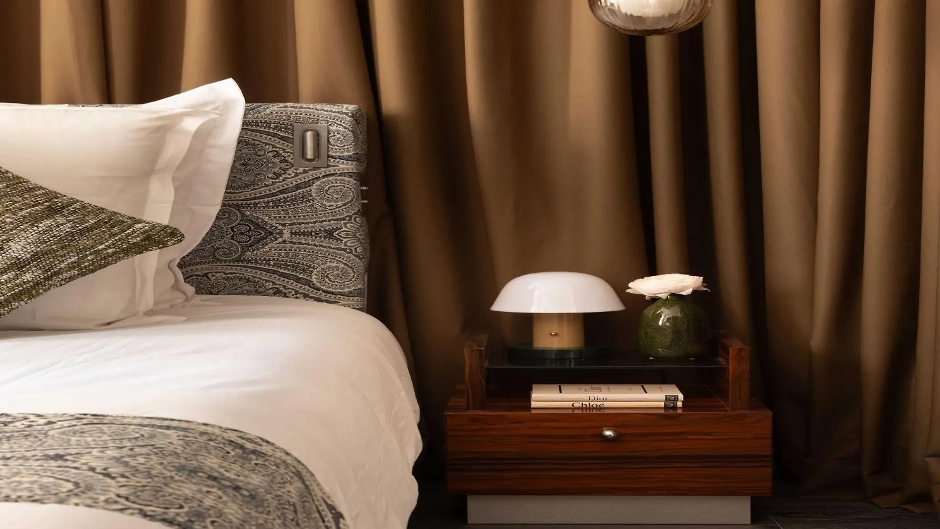 Palais Bourbon Hotel - Room 12- 2P - Invalides Paris