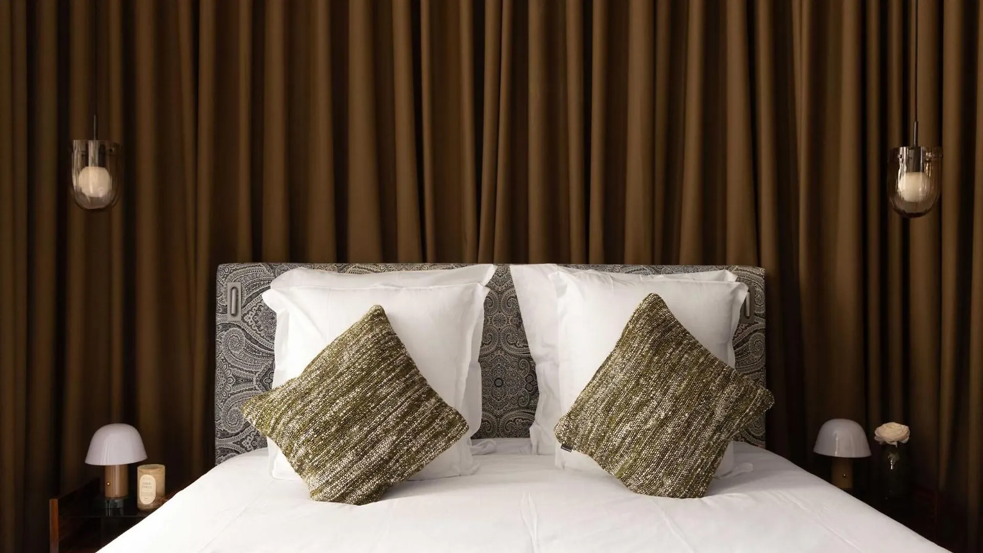 Palais Bourbon Hotel - Room 12- 2P - Invalides Paris Apartment